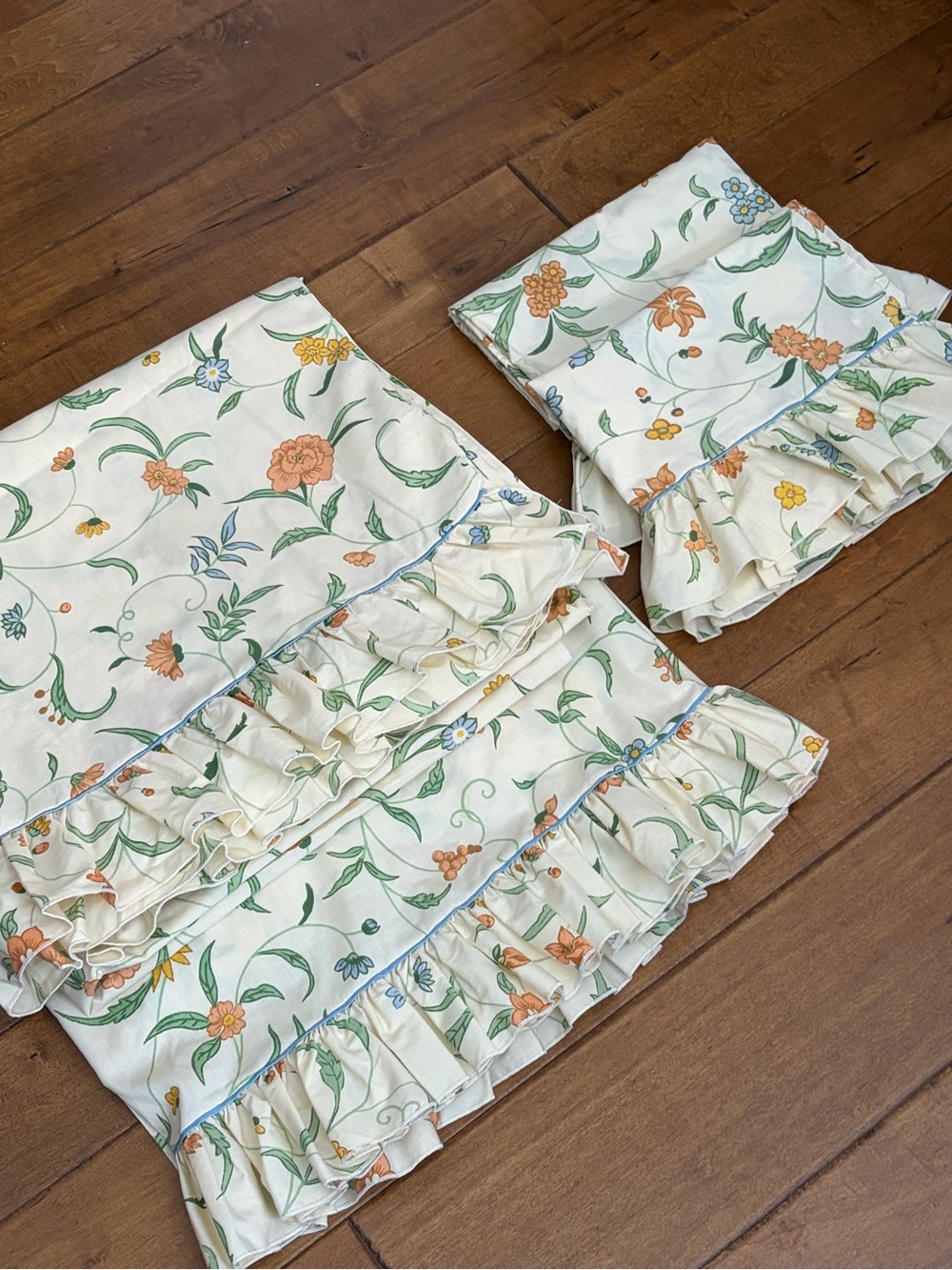 Martex Floral Ruffle Twin Set